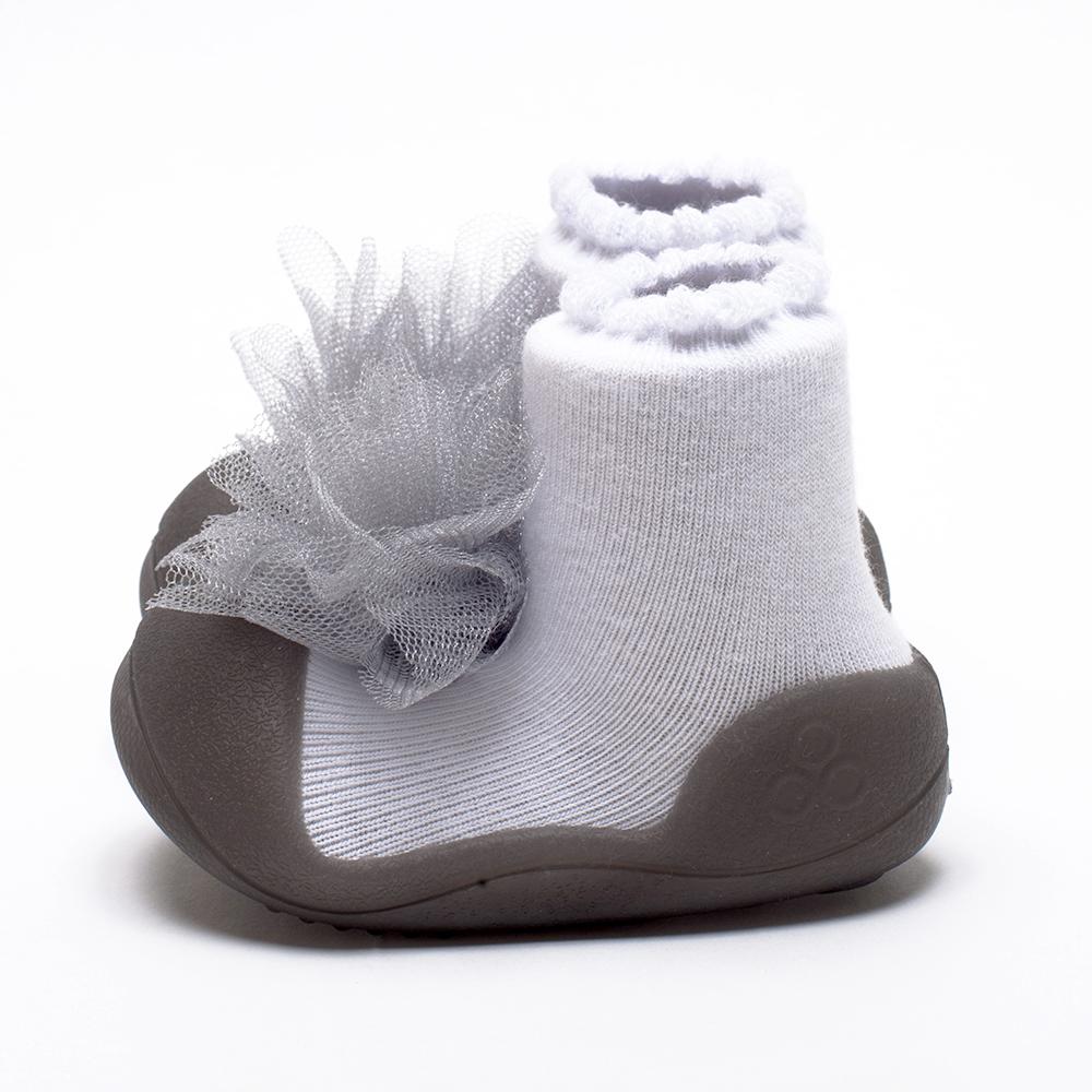 New Corsage Gray