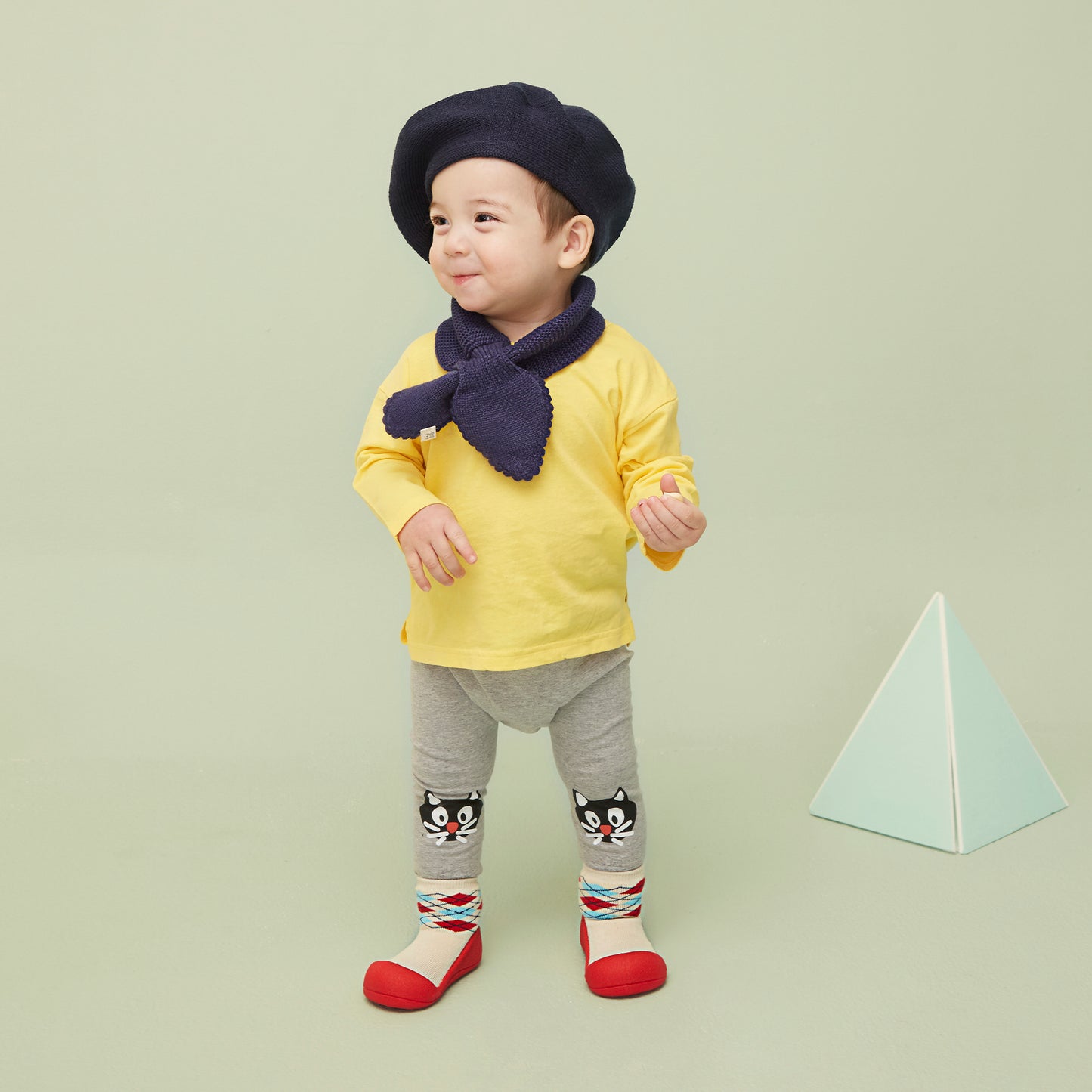 Argyle Red